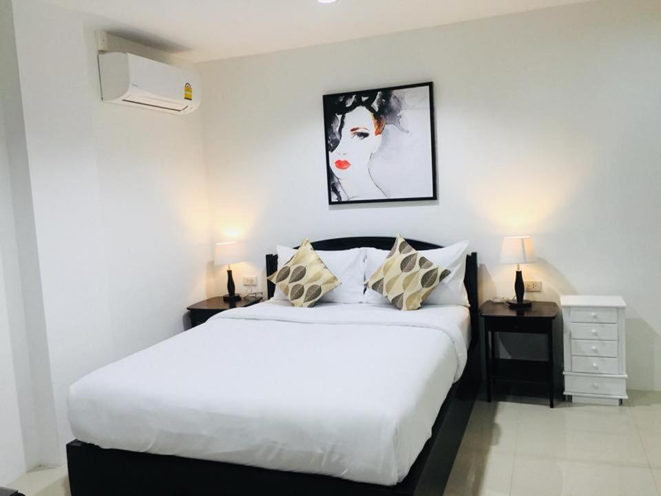 Baba Guest House Kamala Beach Extérieur photo