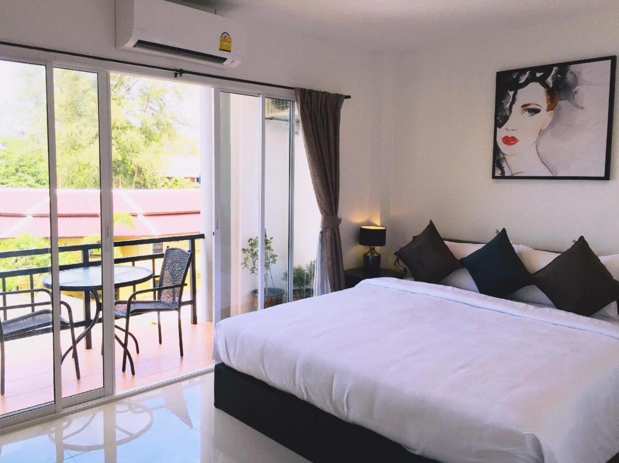 Baba Guest House Kamala Beach Extérieur photo